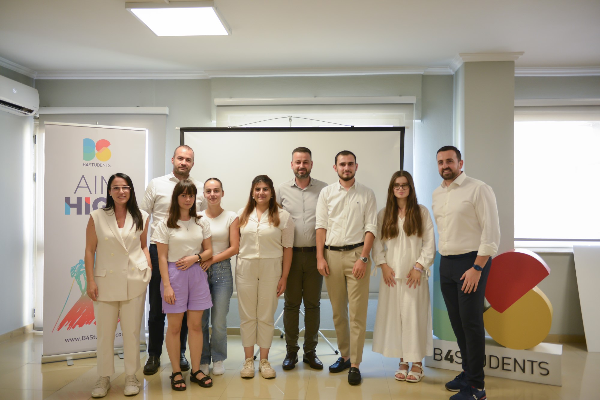 Business Ideas Competition's 4th edition winner and jury